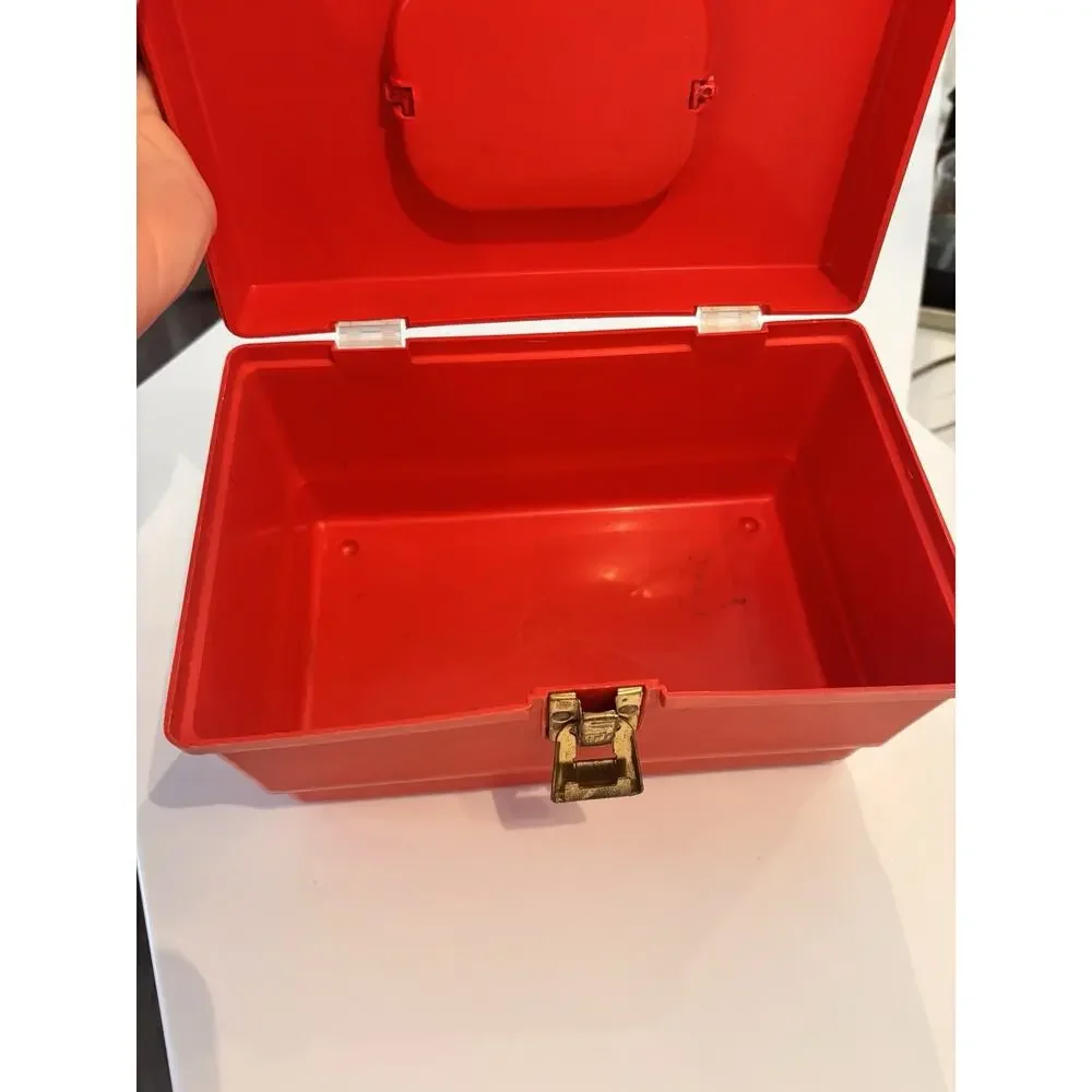 Vintage Wilson Wil-Hold Sewing Red Box Medium Size Plastic